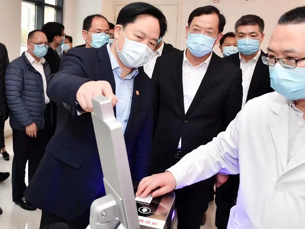 Les points de vaccination de Suzhou mettent en place la mesure de température faciale et le code santé 610a549e3831c.png