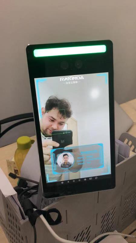 Accueil chaleureux des clients vietnamiens chez Rakinda 5de77176260cb.jpg